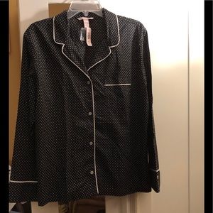 NWT VS PAJAMA SHIRT BLUE WITH WHITE DOTS
